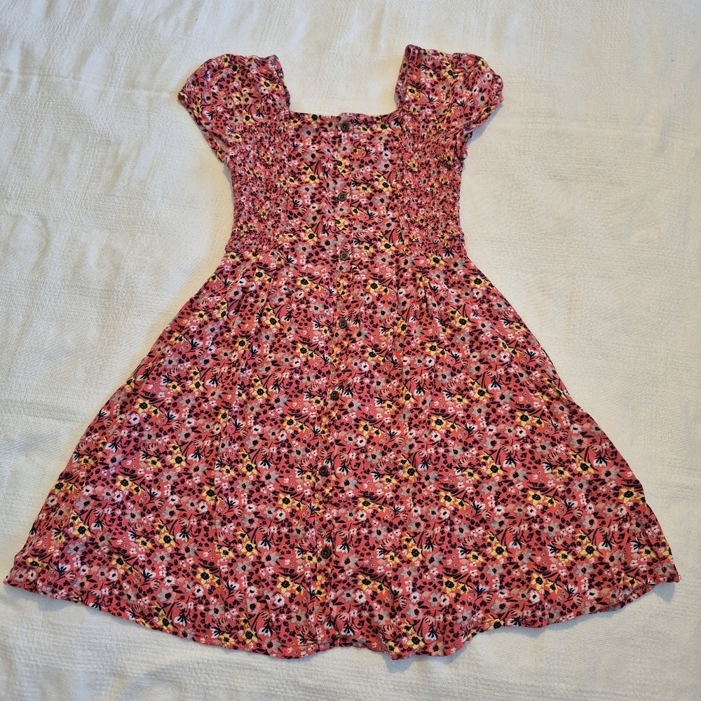 Mudd girls size 8 pink dress with floral print, cap sleeve, gathered sides VGUC